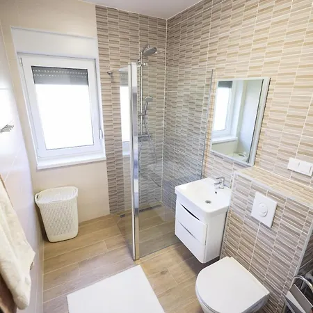 Golden Sunset Luxury Apartment *