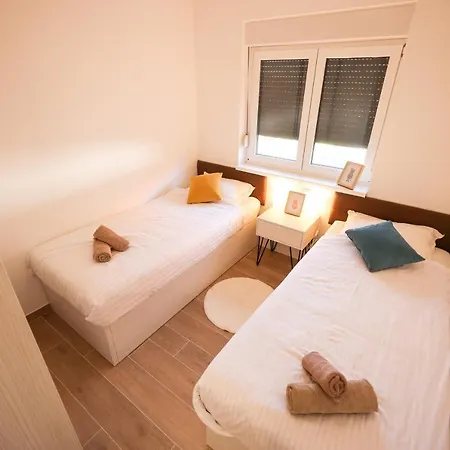 Апартаменты Golden Sunset Luxury Задар