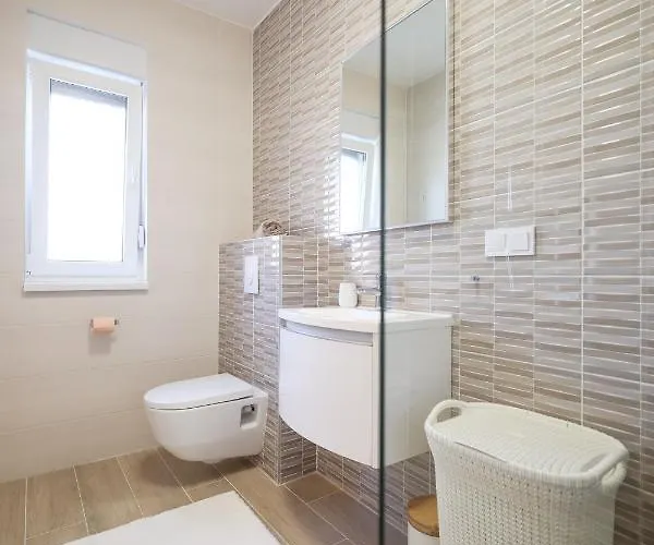 Golden Sunset Luxury Appartement *